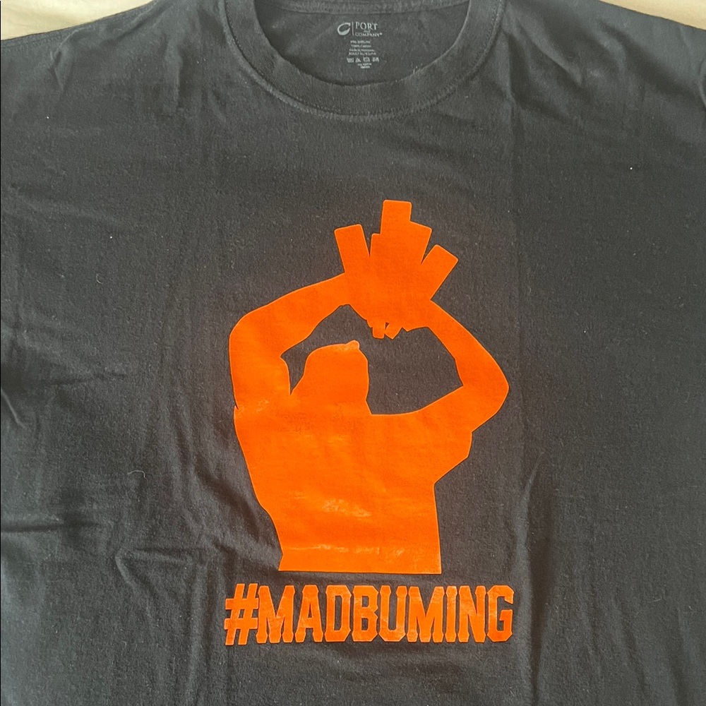 S.F. Giants  #MADBUMING graphic tee